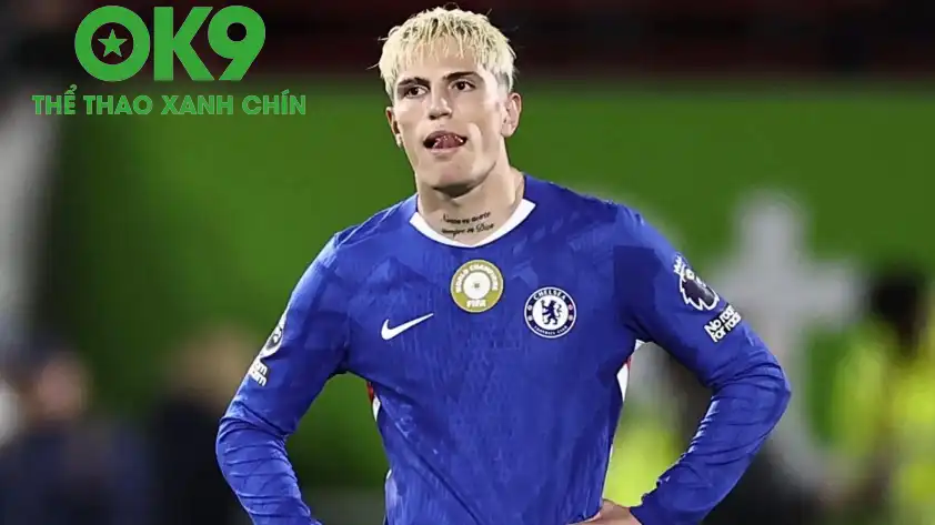Một bộ phận fan Chelsea chỉ trích hành động của Garnacho Một bộ phận fan Chelsea chỉ trích hành động của Garnacho